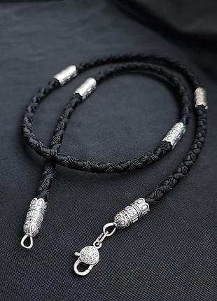 Шнурок с серебряными окончаниями и вставками meridian 925 пробы 846/5 55