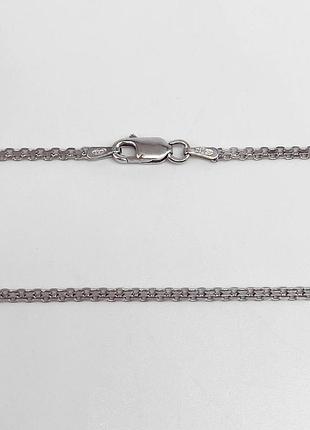 Серебряная цепочка с плетением бисмарк, размер 45 см x 0,2 см, вес: 2.9 г