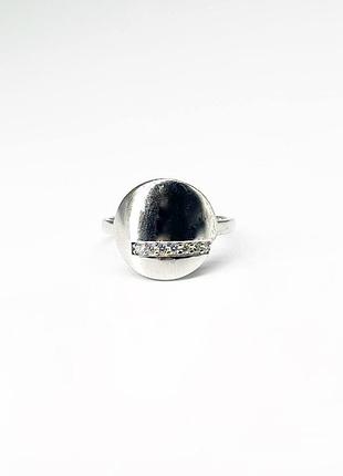 Серебряное кольцо с фианитами, размер 16,0, вес: 2.9 г