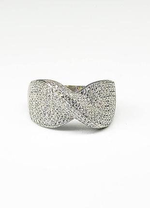 Серебряное кольцо с фианитами, размер 17,0, вес: 5.3 г