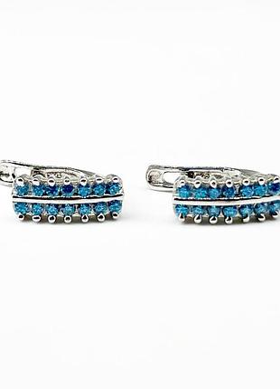 Серебряные серьги со вставкой фианит