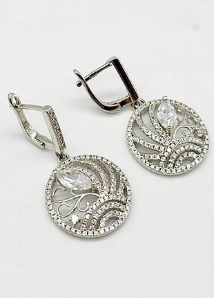 Серебряные серьги родированные с английской застежкой со вставкой фианит