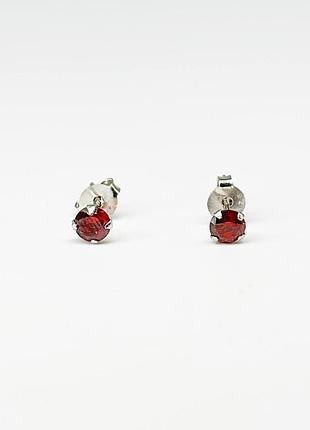 Серебряные серьги с фианитами