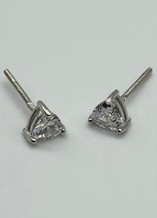 Серебряные серьги с фианитами