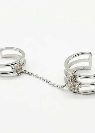 Серебряное кольцо с фианитами, размер 17,0, вес: 5.7 г