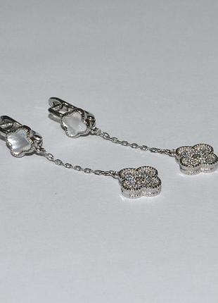 Срібні сережки в стилі "van cleef та arpels" зі вставкою перламутр/фіаніт