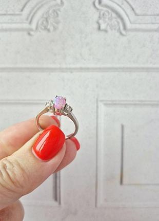 Серебряная кольца с натуральным опалом