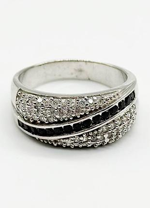 Серебряное кольцо со вставкой фианит/оникс, размер 20,5, вес: 7.0 г