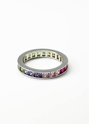 Серебряное кольцо дорожка с разноцветными фианитами, размер 19,0, вес: 2.6 г