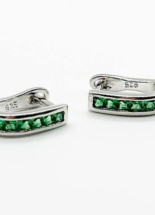 Серебряные серьги с фианитами