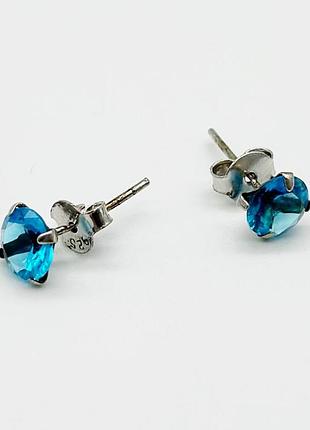 Серебряные серьги с фианитами
