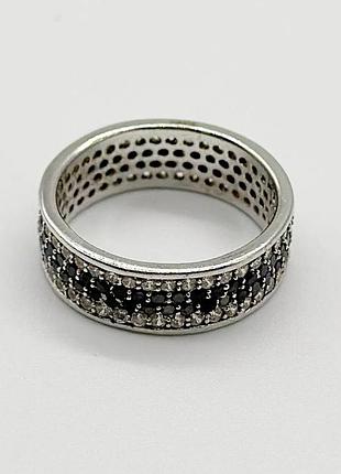 Серебряное кольцо со вставкой фианит
