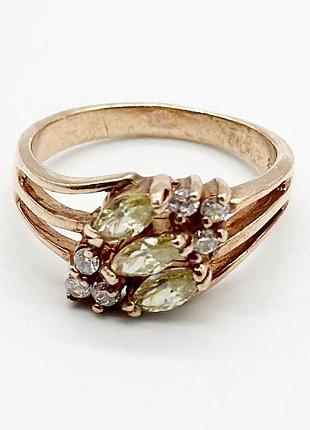 Серебряное кольцо со вставкой фианит