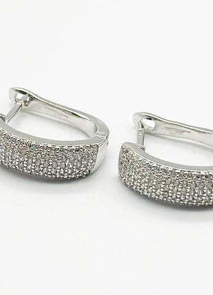 Серебряные серьги с фианитами