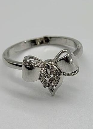 Срібна каблучка в стилі "damiani" з фіанітами, розмір 17,5, вага: 3.0 г