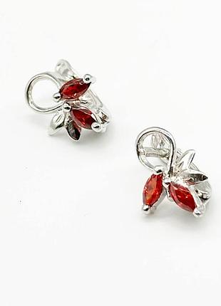 Серебряные серьги со вставкой фианит