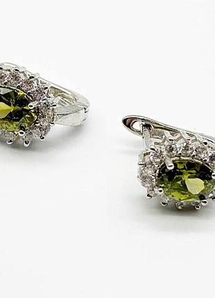 Серебряные серьги с фианитами