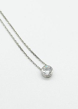 Серебряное колье со вставкой фианит