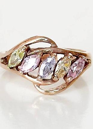Серебряное кольцо со вставкой фианит