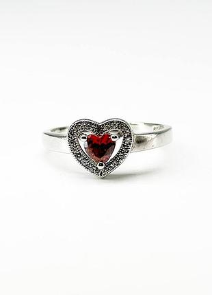 Серебряное кольцо с фианитами, размер 19,0, вес: 2.9 г
