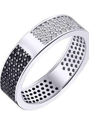 Серебряное кольцо с черными и белыми фианитами, размер 17,5, вес: 4.0 г