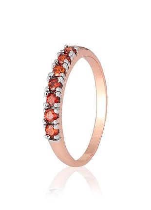 Серебряное кольцо в позолоте с красными фианитами, размер 15,0, вес: 1.2 г