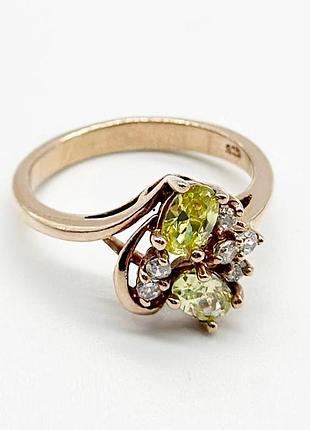 Серебряное кольцо со вставкой фианит
