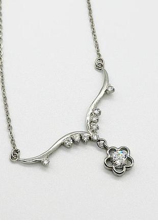 Серебряное колье со вставкой фианит