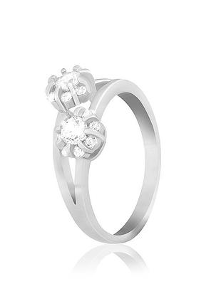 Серебряное кольцо с фианитами, размер 16,0, вес: 2.3 г