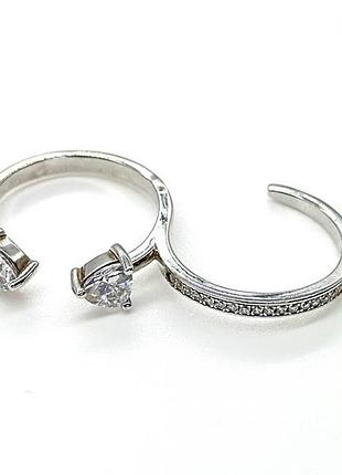 Серебряное кольцо с фианитами, размер 16,0, вес: 3.0 г