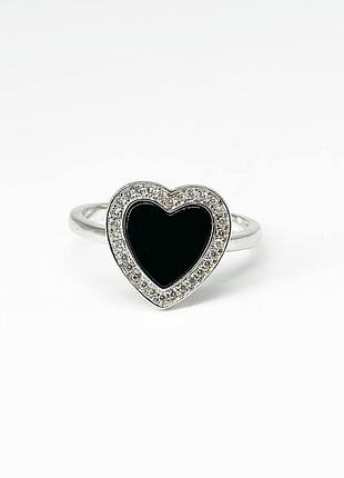 Серебряное кольцо в стиле "van cleef и arpels" со вставкой фианит/оникс, размер 18,5, вес: 3.3 г