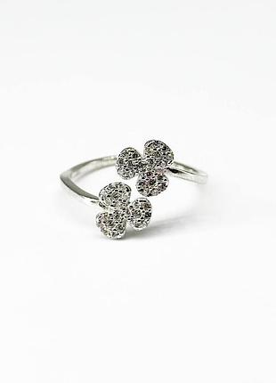 Серебряное кольцо с фианитами, размер 18,0, вес: 1.4 г