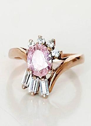 Серебряное кольцо со вставкой фианит