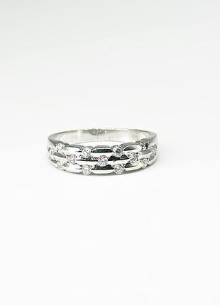 Серебряное кольцо с фианитами, размер 17,5, вес: 3.0 г