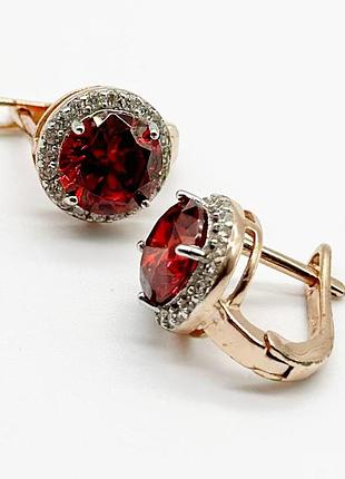 Серебряные серьги с фианитами