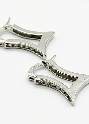 Серебряные серьги с фианитами