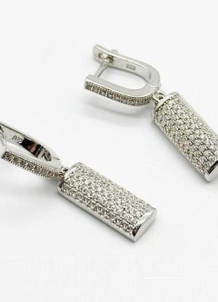 Серебряные серьги с фианитами