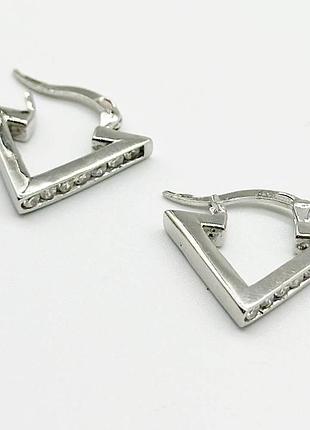 Серебряные серьги с фианитами