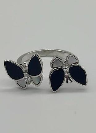 Серебряное кольцо в стиле "van cleef и arpels", перламутр/оникс/фианит, размер 17,0, вес: 3.5 г