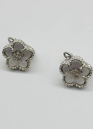 Срібні сережки в стилі "van cleef та arpels" зі вставкою фіаніт/перламутр