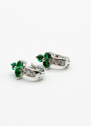 Серебряные серьги со вставкой фианит