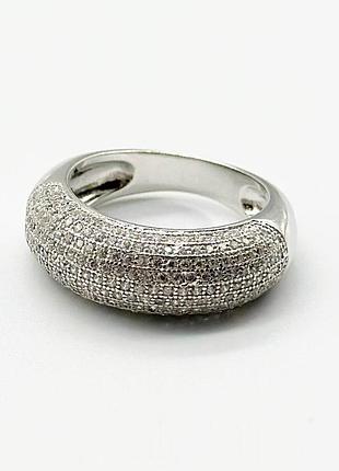 Серебряное кольцо с фианитами, размер 17,0, вес: 5.6 г