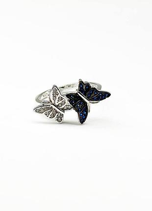 Серебряное кольцо в стиле "van cleef и arpels" с фианитами, размер 18,5, вес: 2.9 г