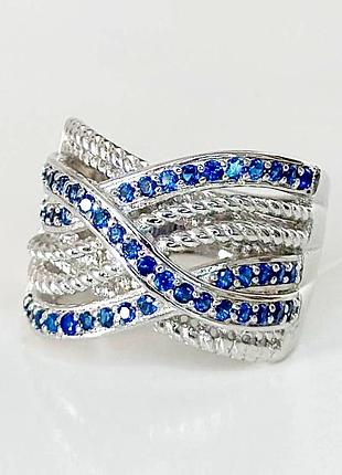 Серебряное кольцо с фианитами, размер 17,0, вес: 8.3 г