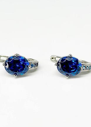 Серебряные серьги с фианитами