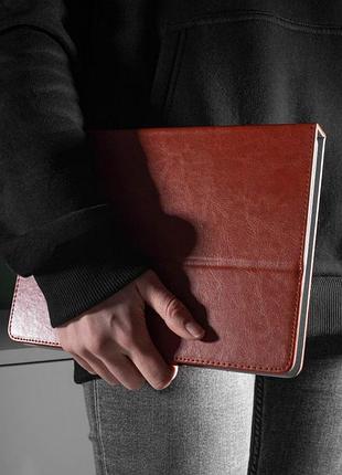 Універсальний шкіряний чохол-книжка для планшета 9-10" чорний коричневый