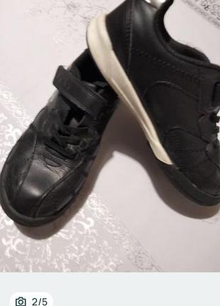 Кросівки для хлопчика розмір 30 від clarks