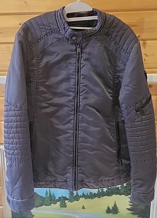Оригинальная куртка guess