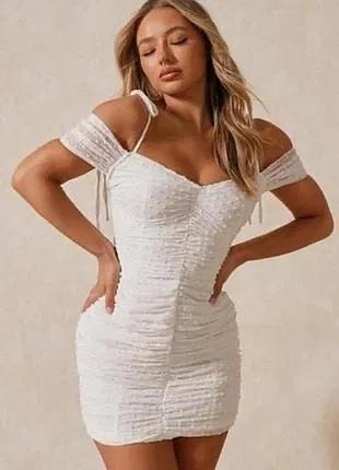 Біла міні сукня misspap сукня prettylittlething