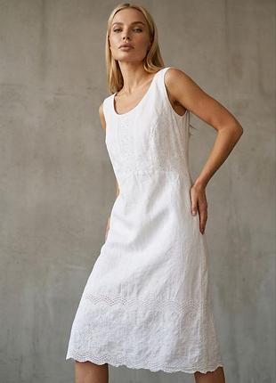 Біле літнє плаття з льону з вишивкою marks&amp;spencer
